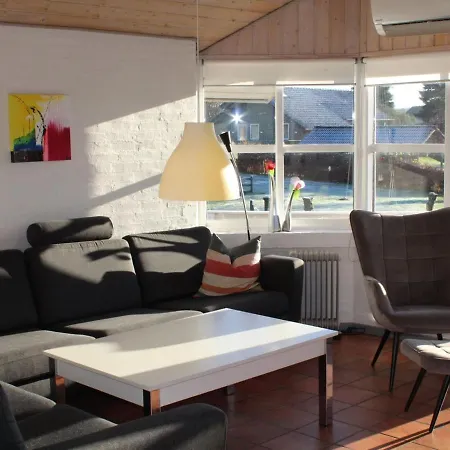 Berglind - 850m From The Sea In Se Jutland By Interhome * Hejls